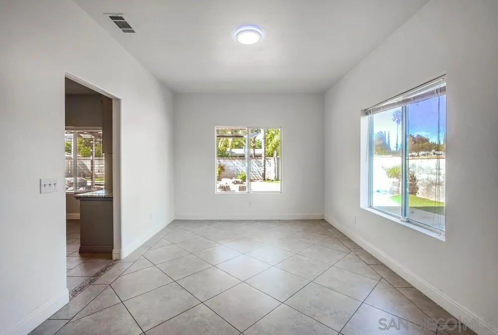 32789 Starlight St, Wildomar, California 92595 home-pic-9